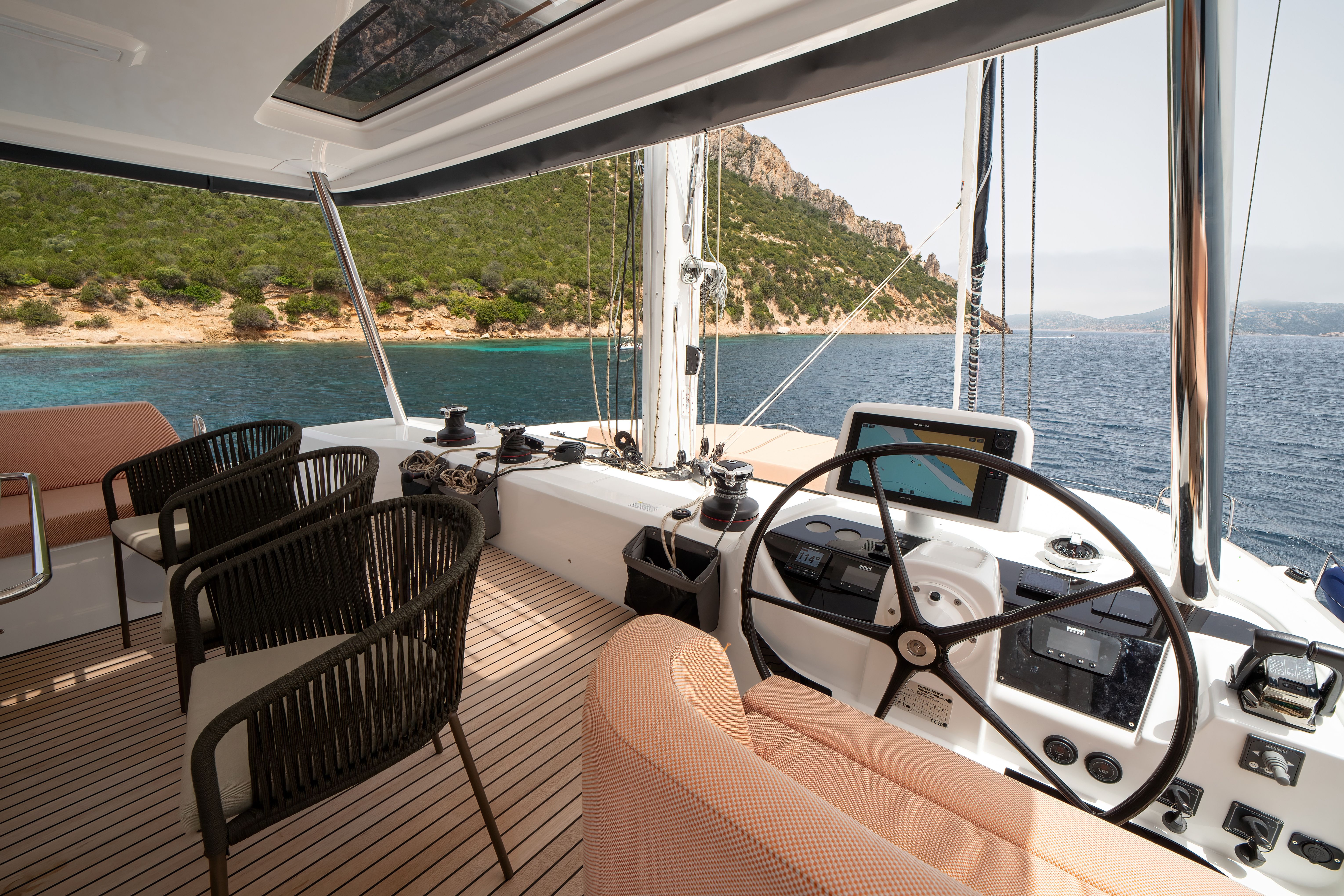 Lagoon 55 | Strafico