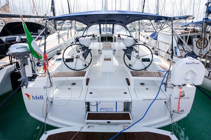 Beneteau Oceanis 38.1 | Meli