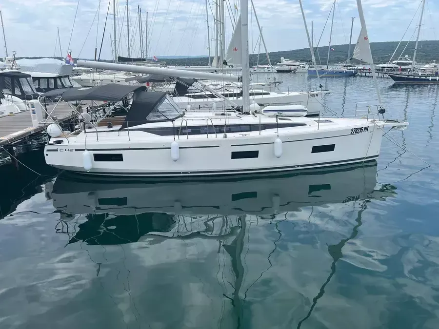 Bavaria C42 | Gala