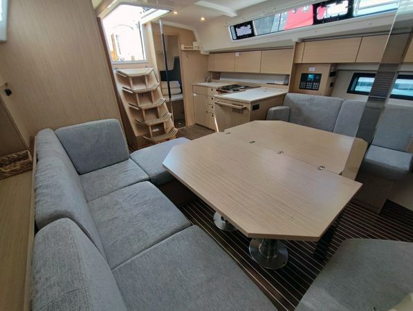 Bavaria C42 | Gala