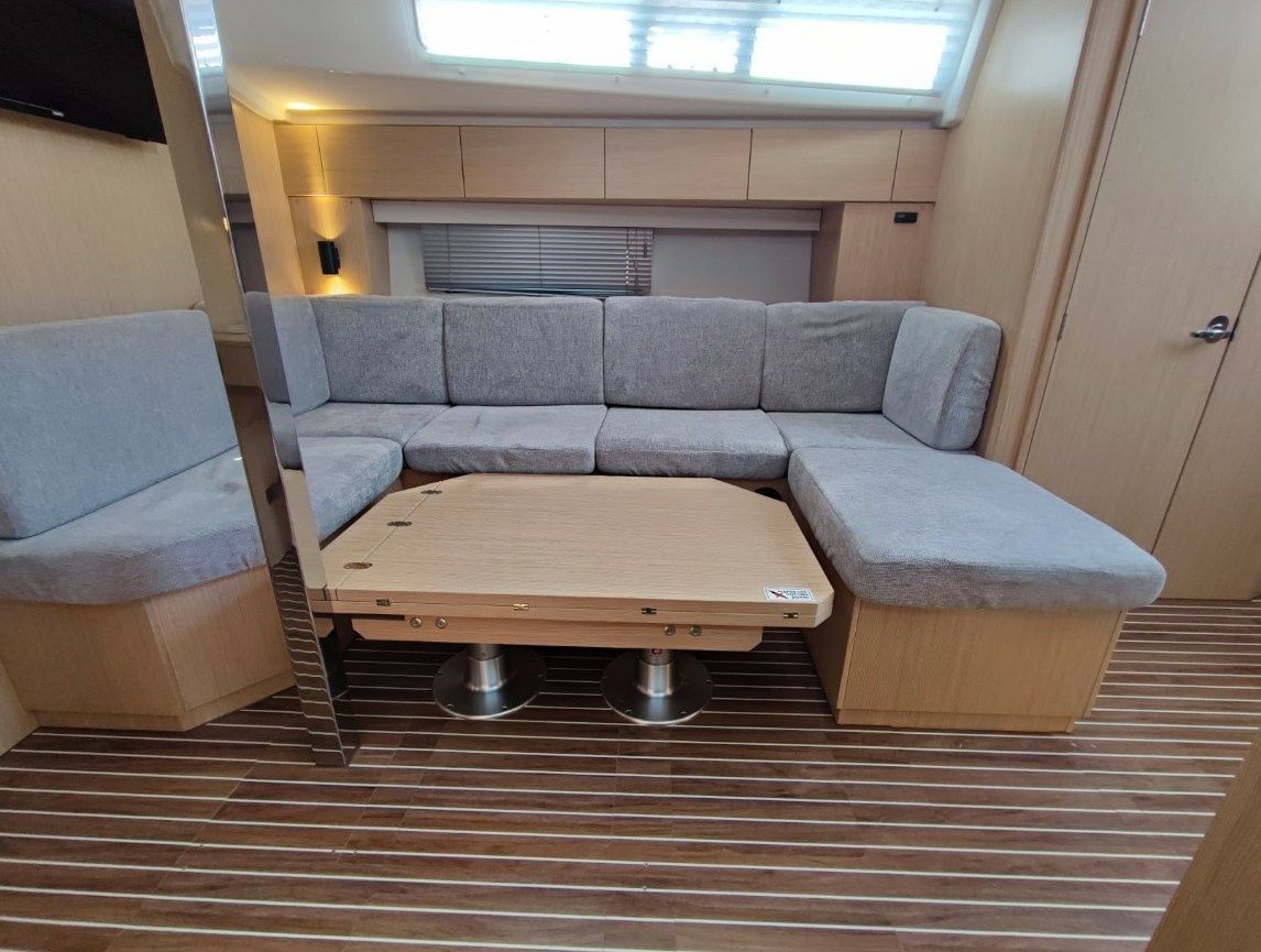 Bavaria C42 | Gala