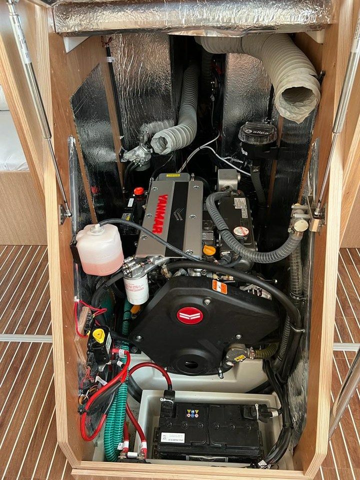 Bavaria C42 | Gala
