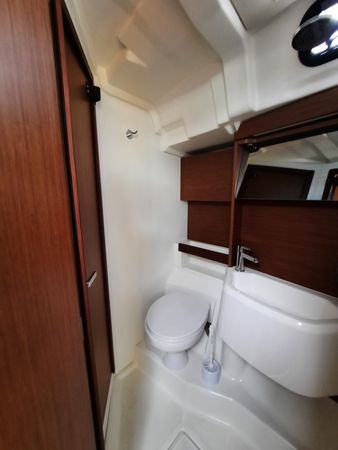 Beneteau Oceanis 51.1 | Senza Confini 2