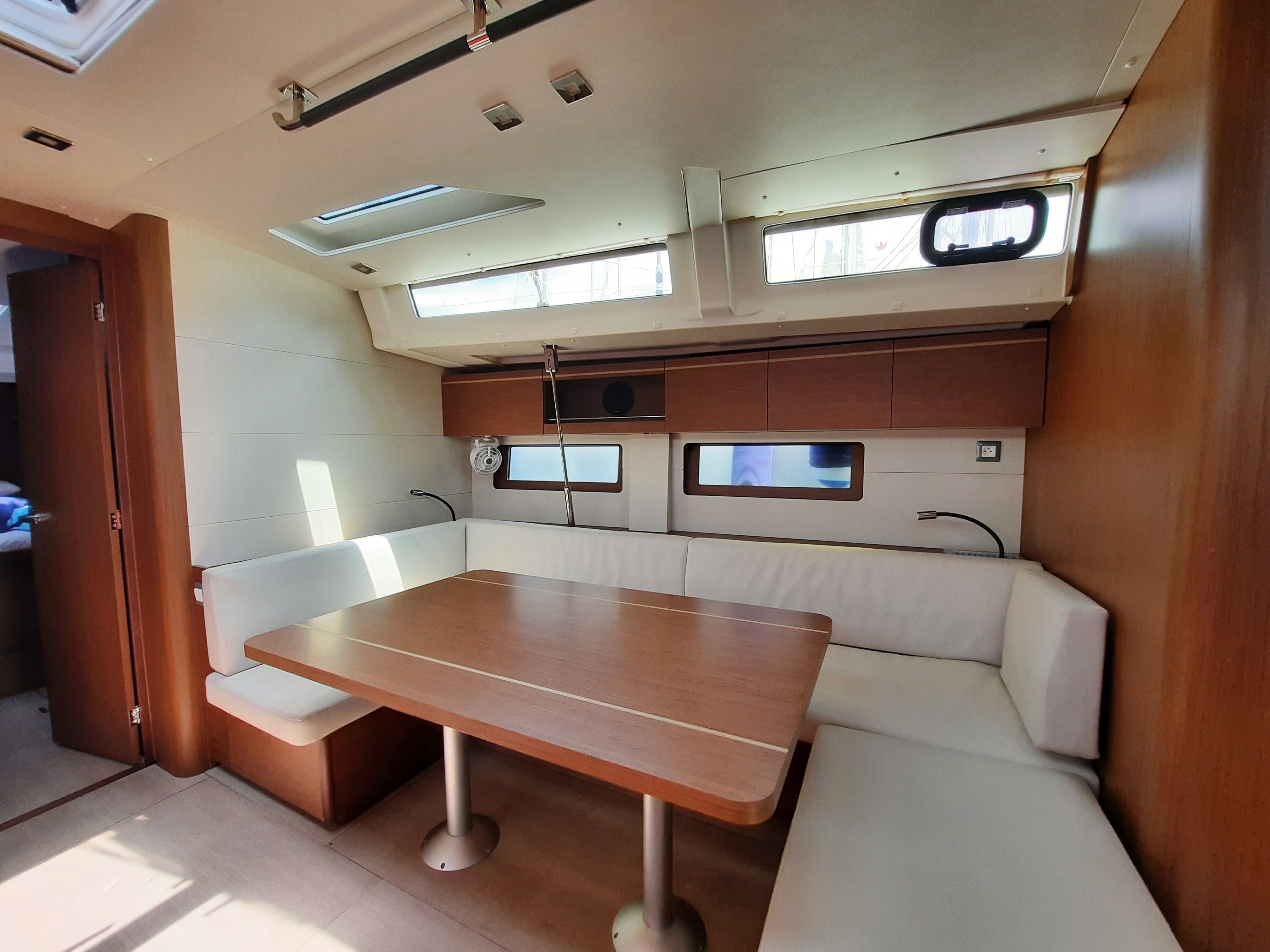 Beneteau Oceanis 51.1 | Senza Confini 2