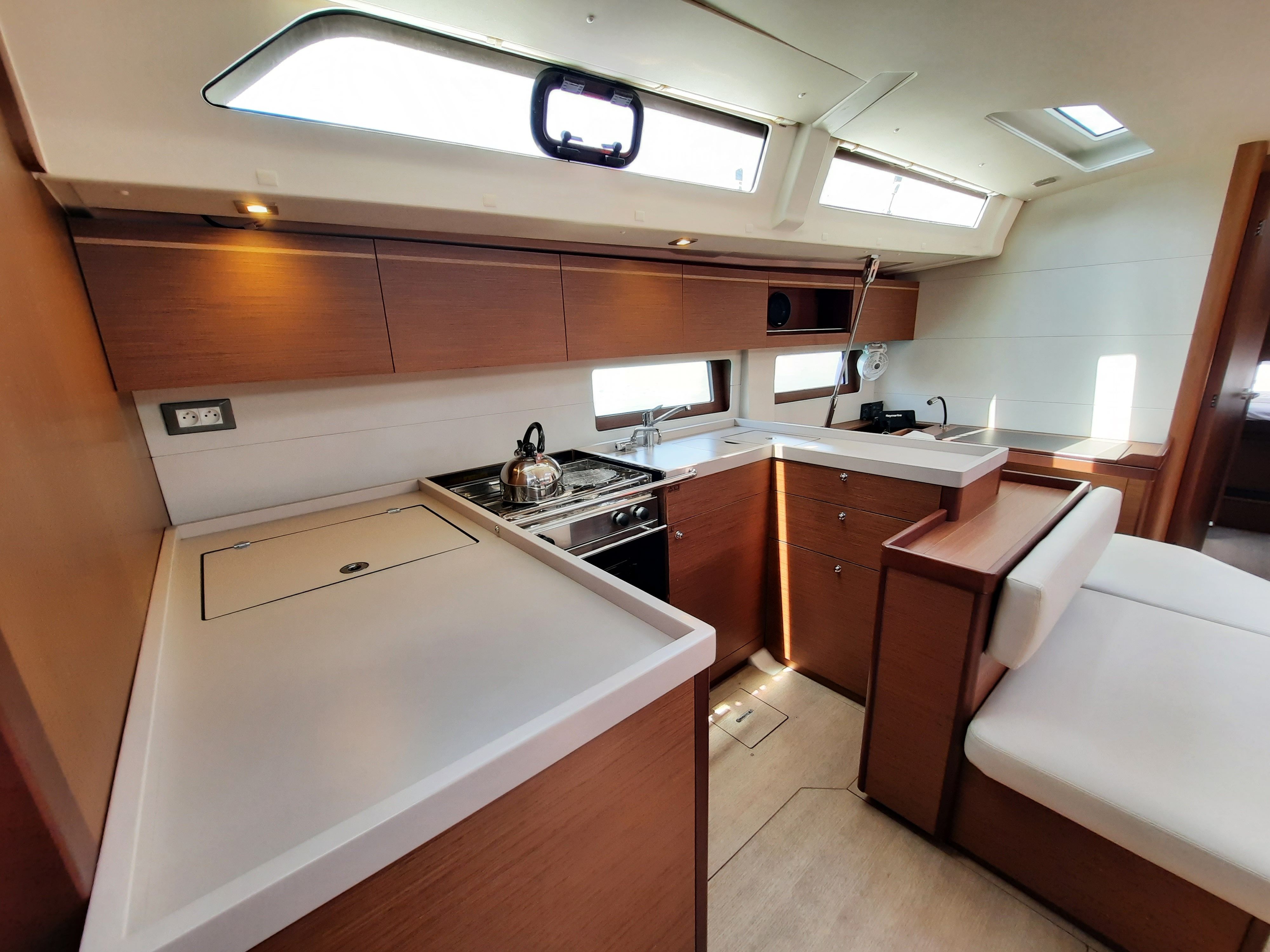 Beneteau Oceanis 51.1 | Senza Limiti 2