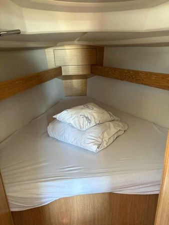 Bavaria Cruiser 34 | Rocky 3