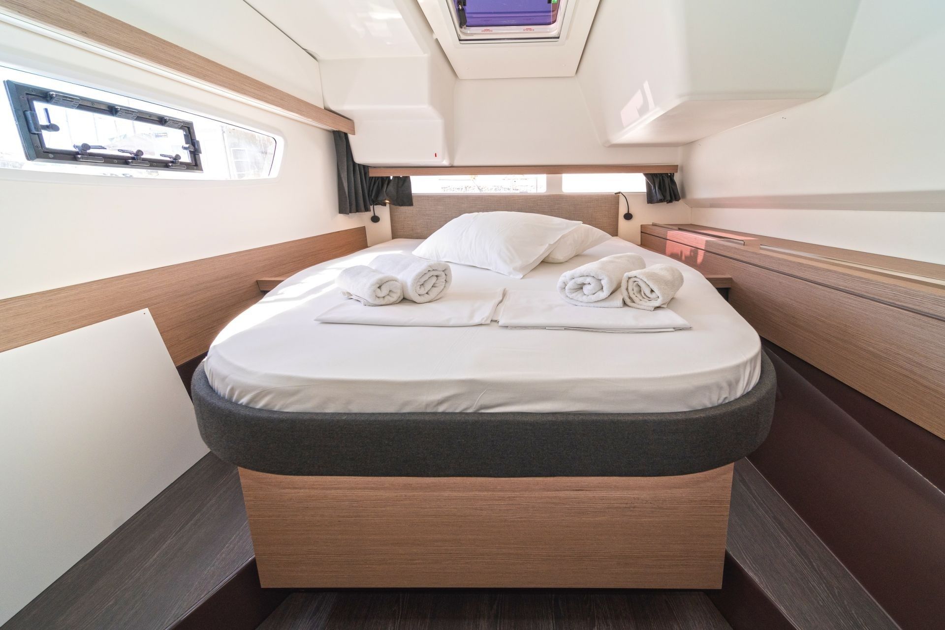 Fountaine Pajot Isla 40 | Aifos