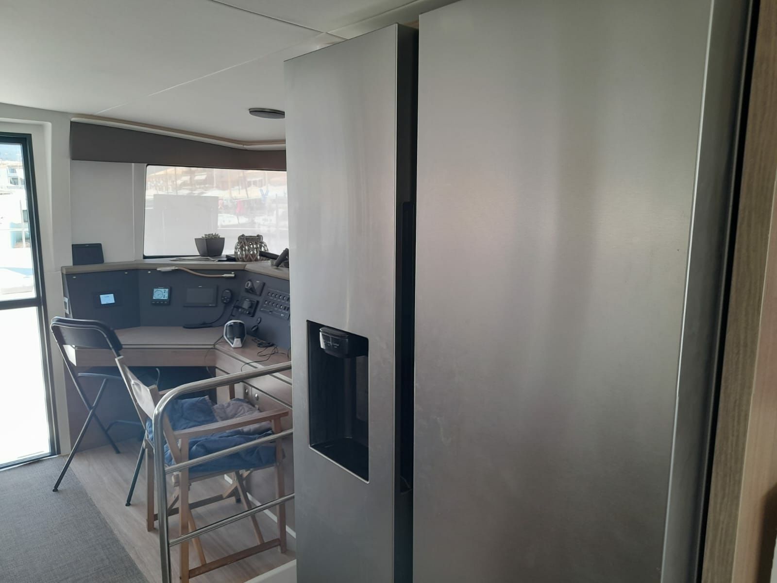 Bali 4.4 | Blue Diamond