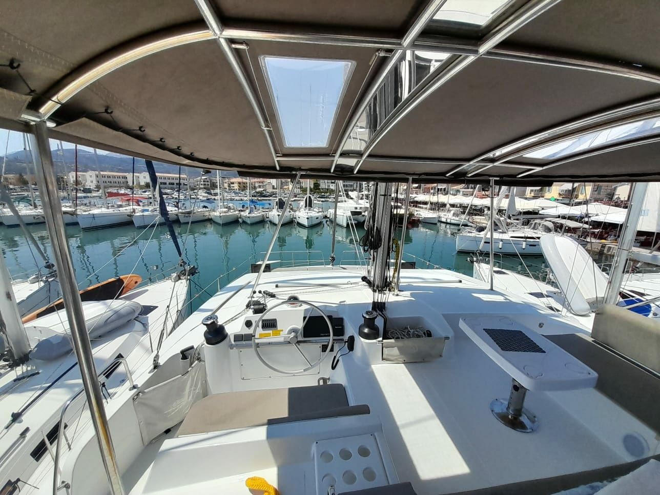 Bali 4.4 | Blue Diamond