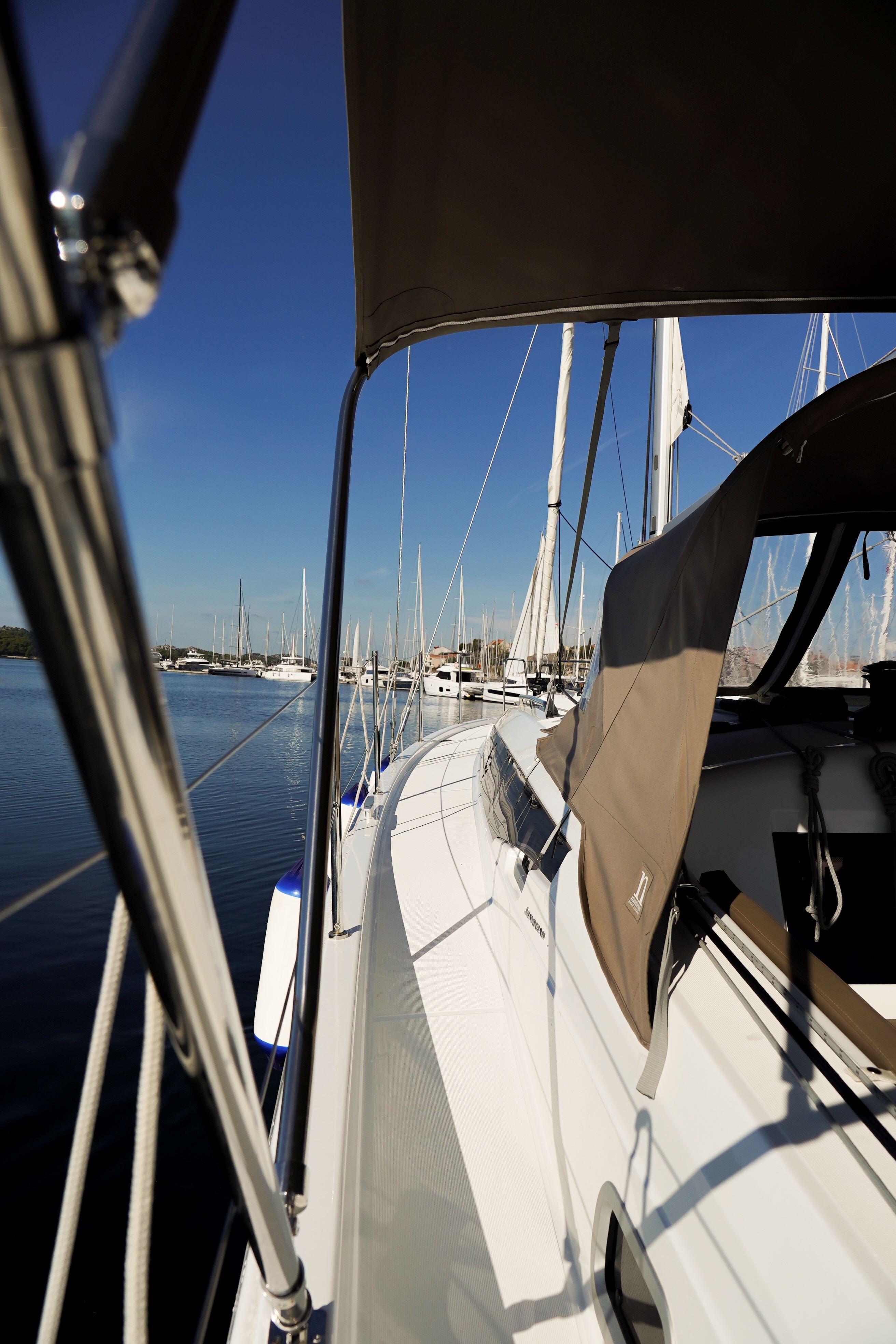 Jeanneau Sun Odyssey 410 | Kingfisher