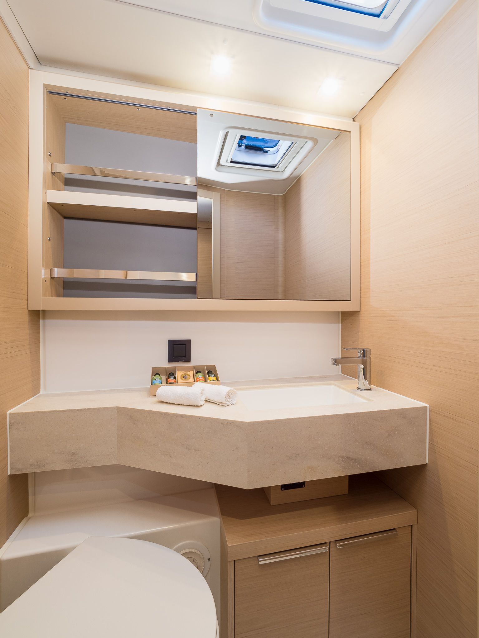 Lagoon 46 | Uncharted