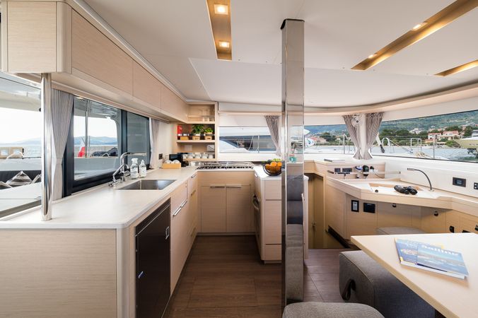 Lagoon 46 | Uncharted