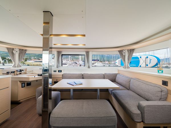 Lagoon 46 | Uncharted