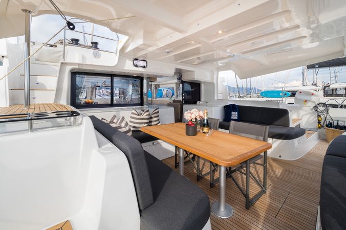 Lagoon 46 | Uncharted