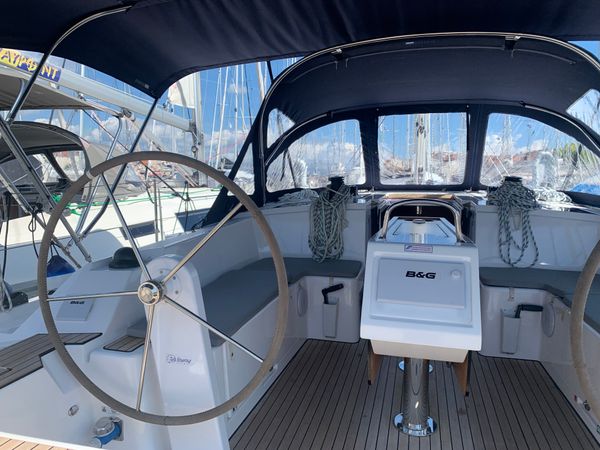 Bavaria C42 | Quick Point