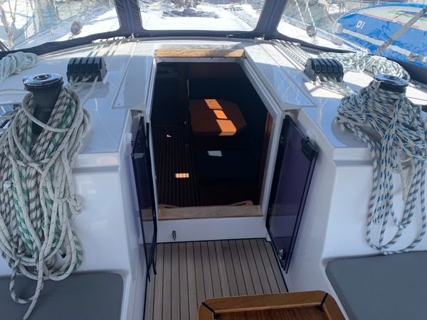 Bavaria C42 | Quick Point