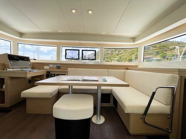 Lagoon 40 | Anna Belle