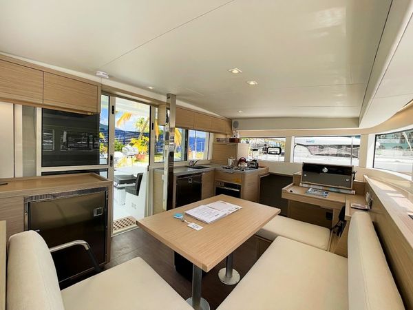 Lagoon 40 | Anna Belle