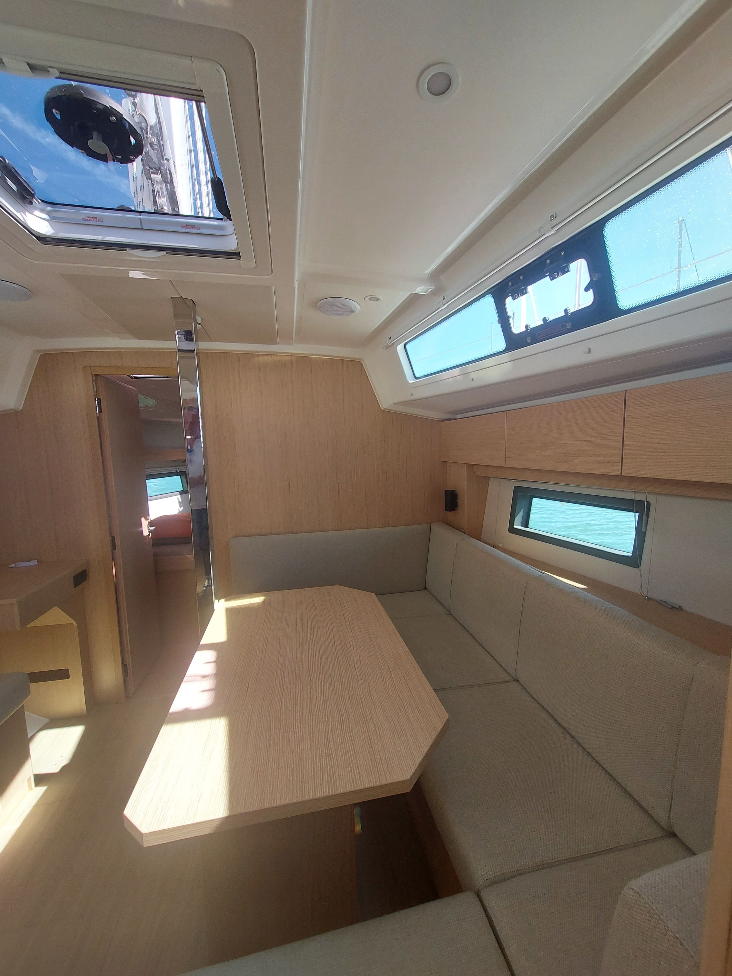 Bavaria C38 | Levante