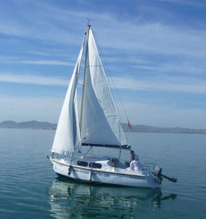 Russell Marine Vivacity 20 | Virazoncito