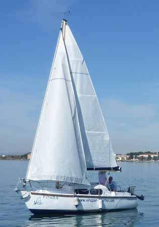 Russell Marine Vivacity 20 | Virazoncito