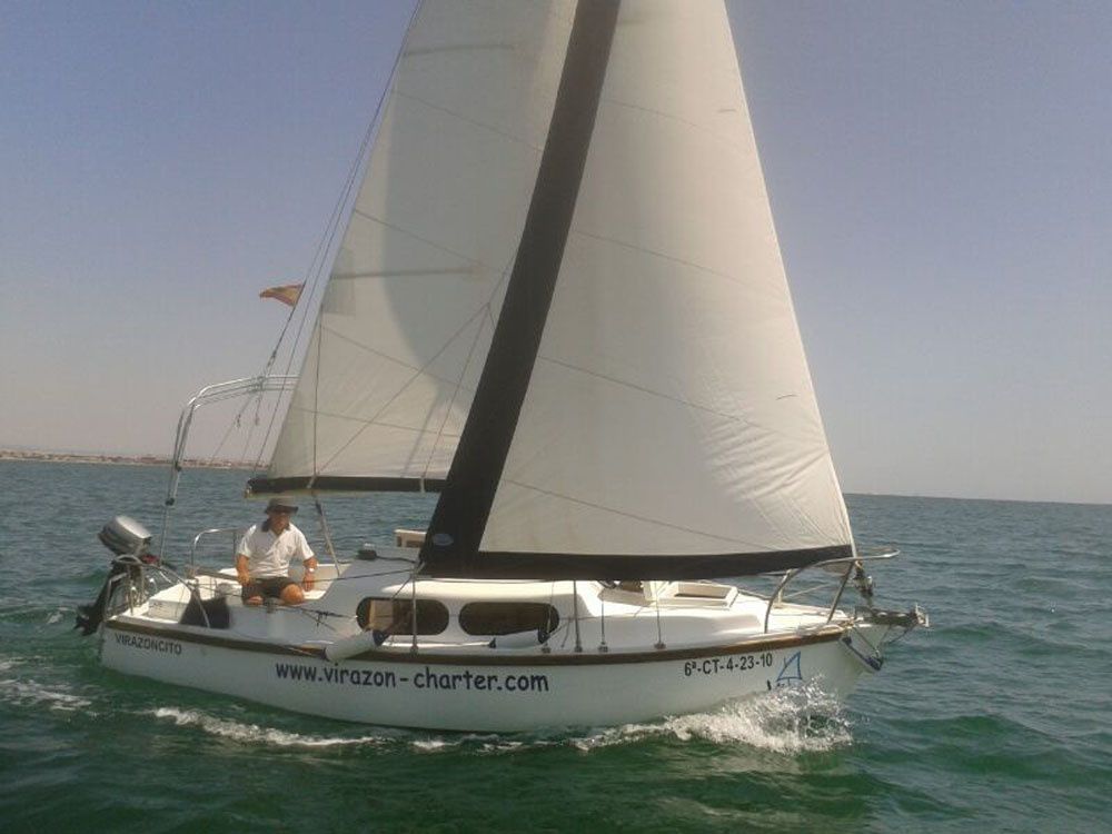 Russell Marine Vivacity 20 | Virazoncito