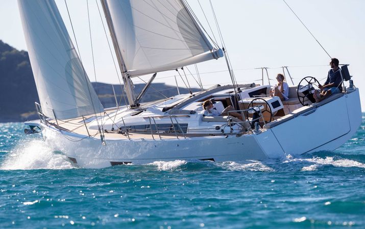 Dufour 390 | Maybe Tomorrow