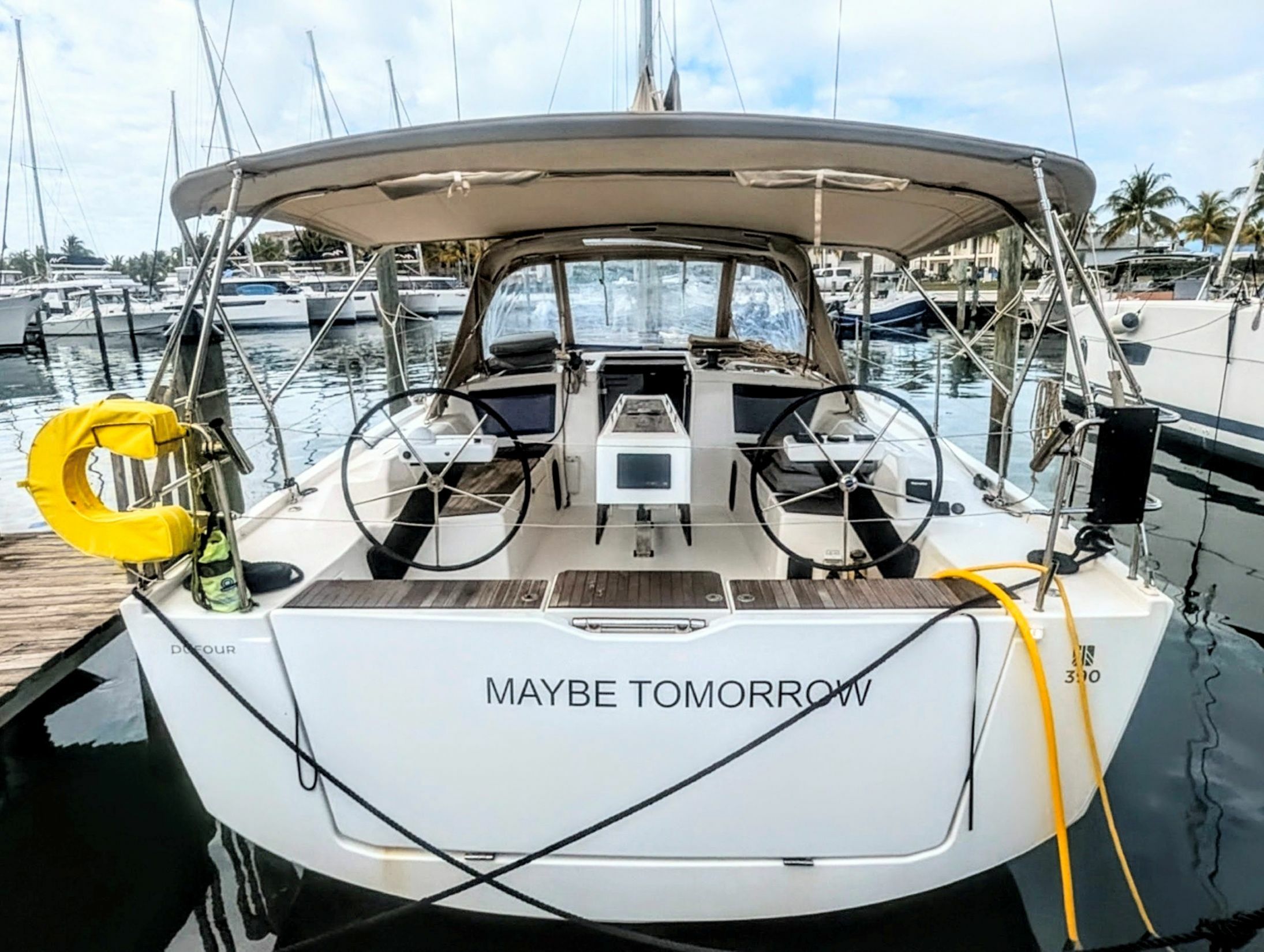 Dufour 390 | Maybe Tomorrow