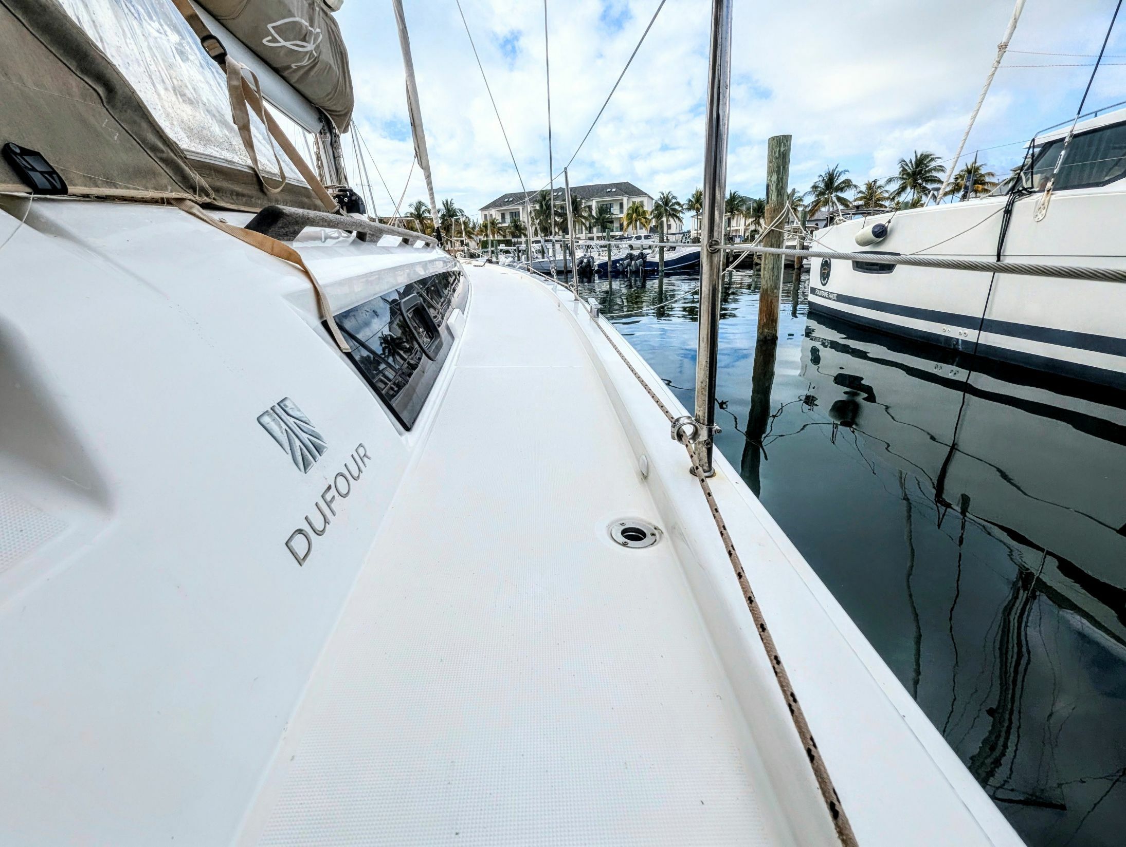 Dufour 390 | Maybe Tomorrow