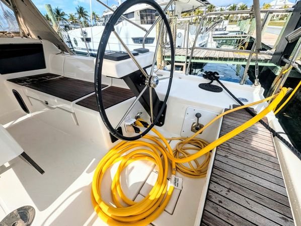 Dufour 390 | Maybe Tomorrow