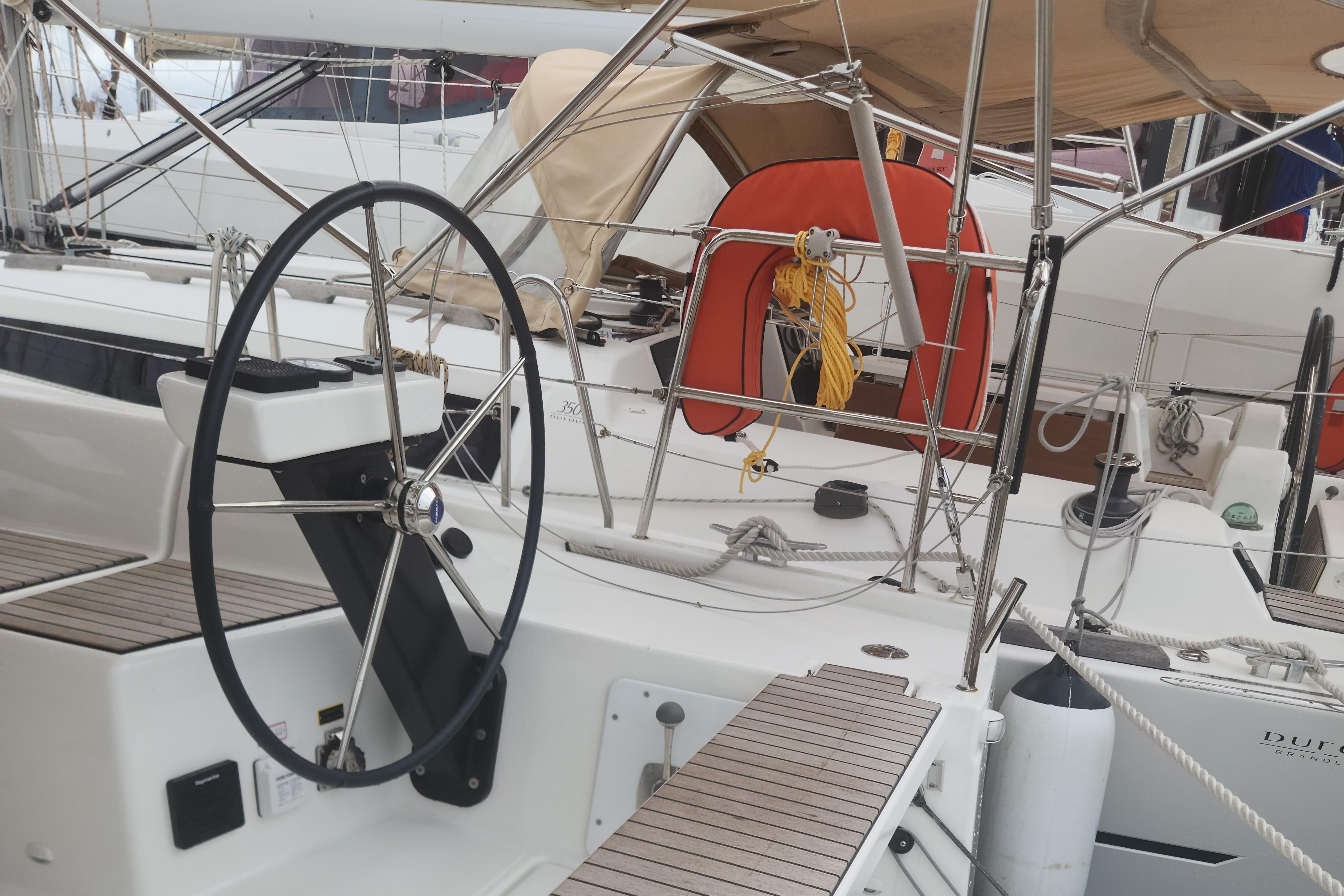 Dufour 390 | Vulgaire Machin