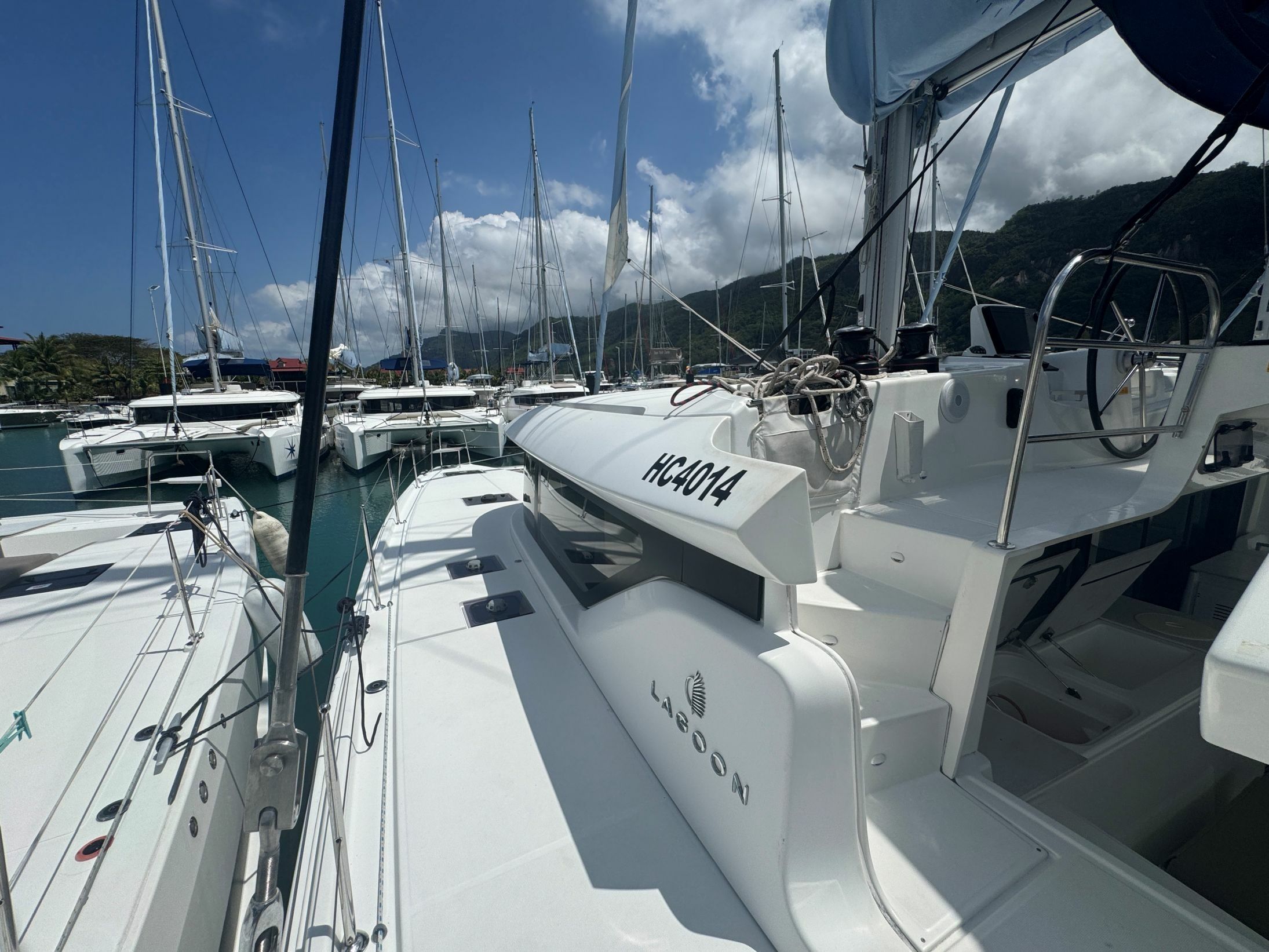 Lagoon 46 | Maui