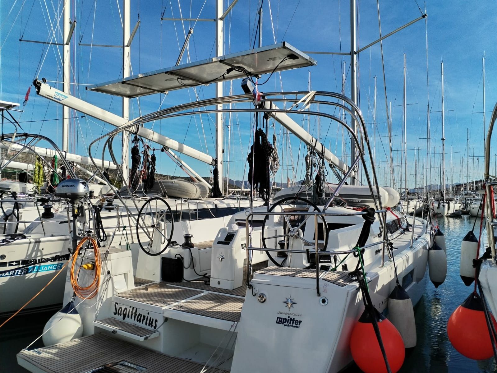 Jeanneau Sun Odyssey 440 | Sagittarius