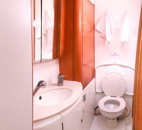 Lagoon 440 | Aparima