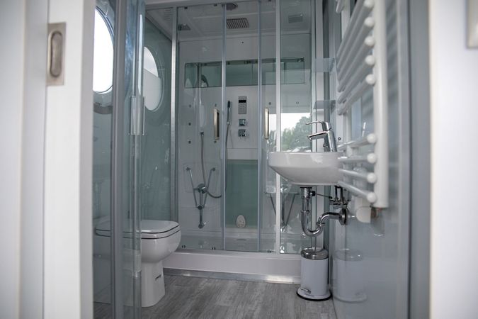vonAnker Houseboat | Koika