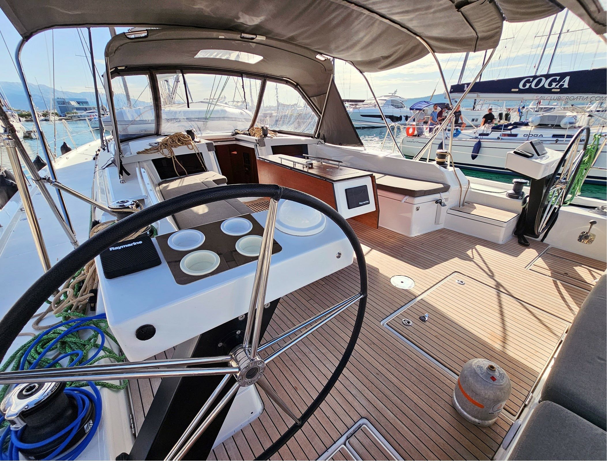 Dufour 530 | Rondo