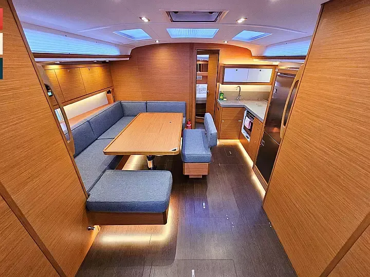 Dufour 470 | Pavana