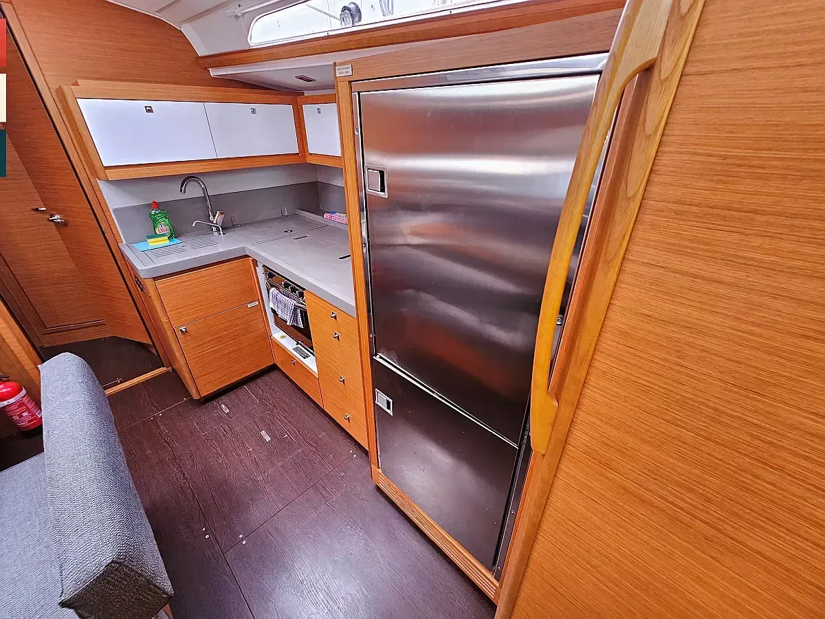 Dufour 470 | Pavana