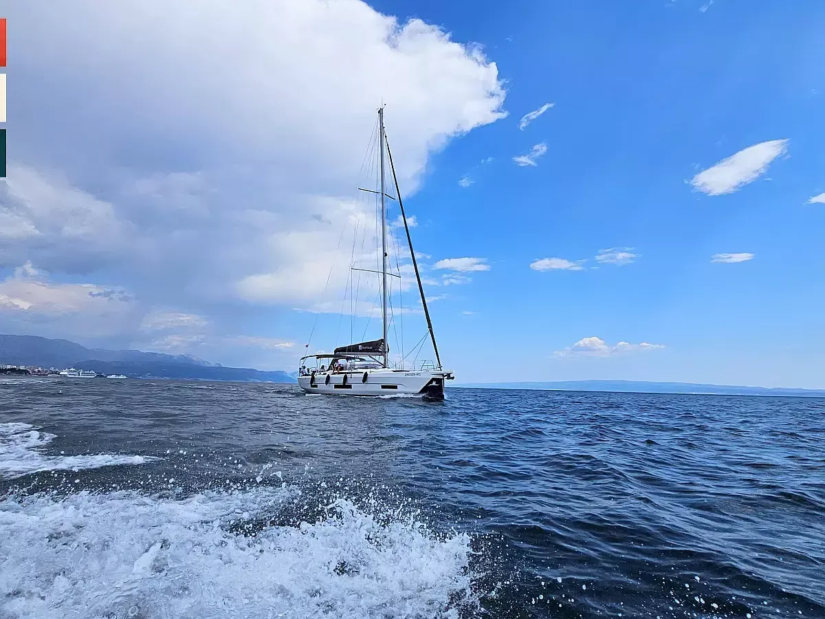 Dufour 470 | Sonata