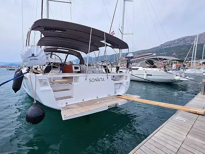 Dufour 470 | Sonata