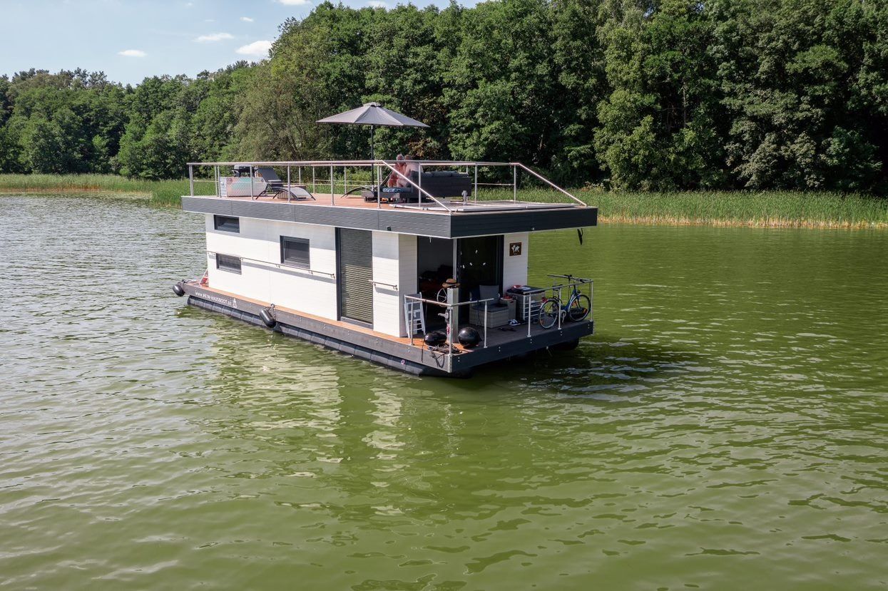 Houseboat Mein Hausboot HB 05 Schnatterente for rent Germany Boataround