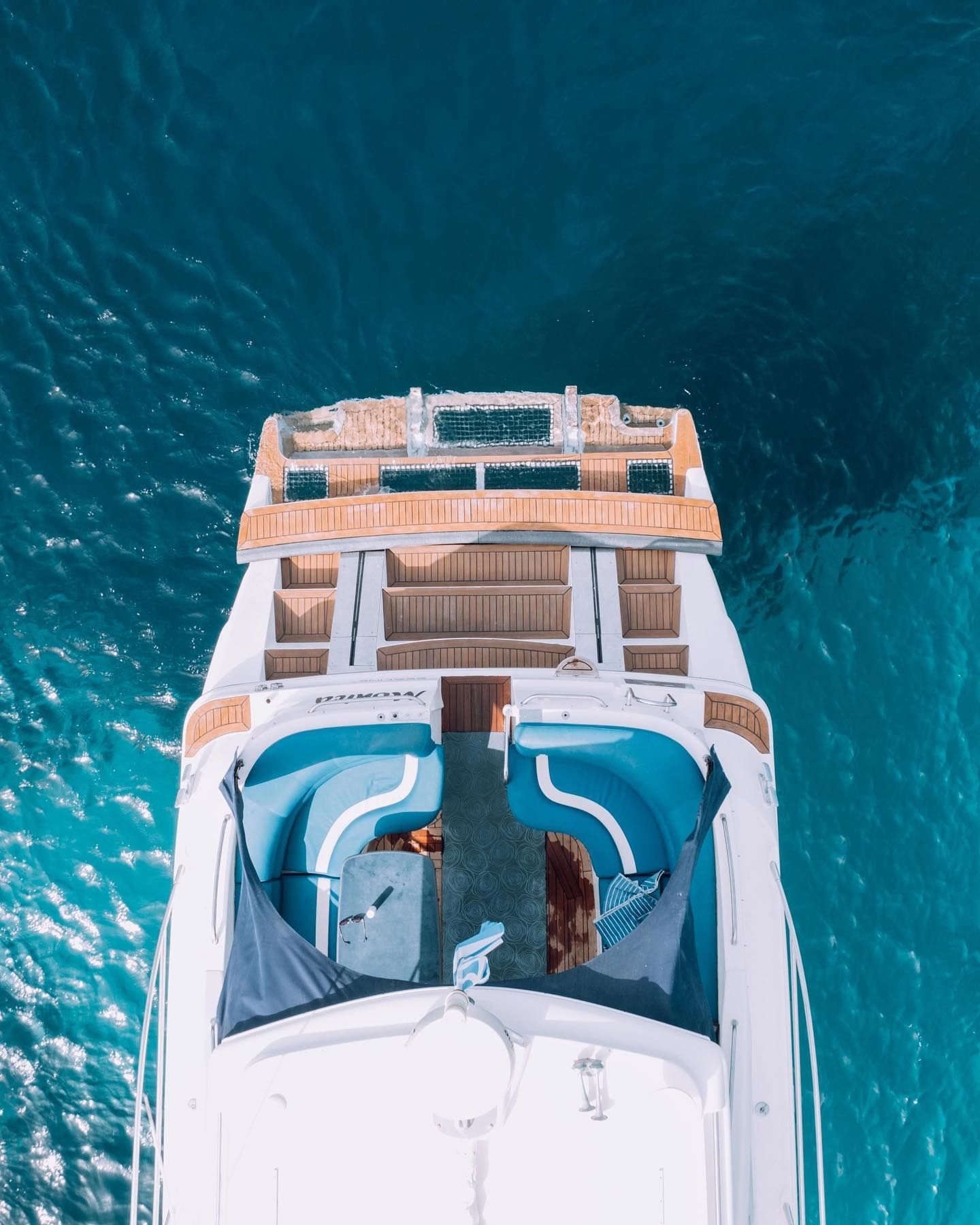 Sealine S48 | Monica