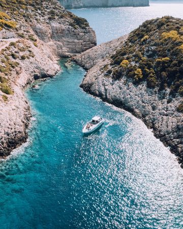 Sealine S48 | Monica