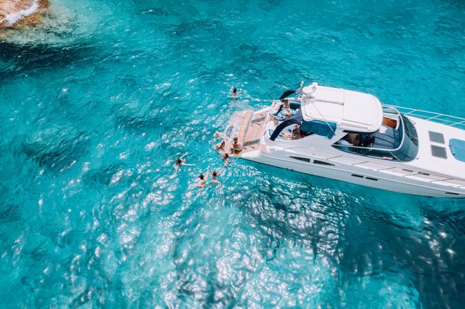 Sealine S48 | Monica