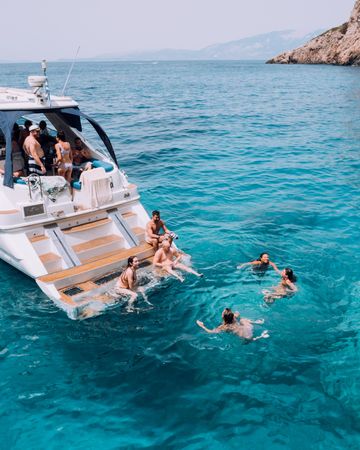 Sealine S48 | Monica