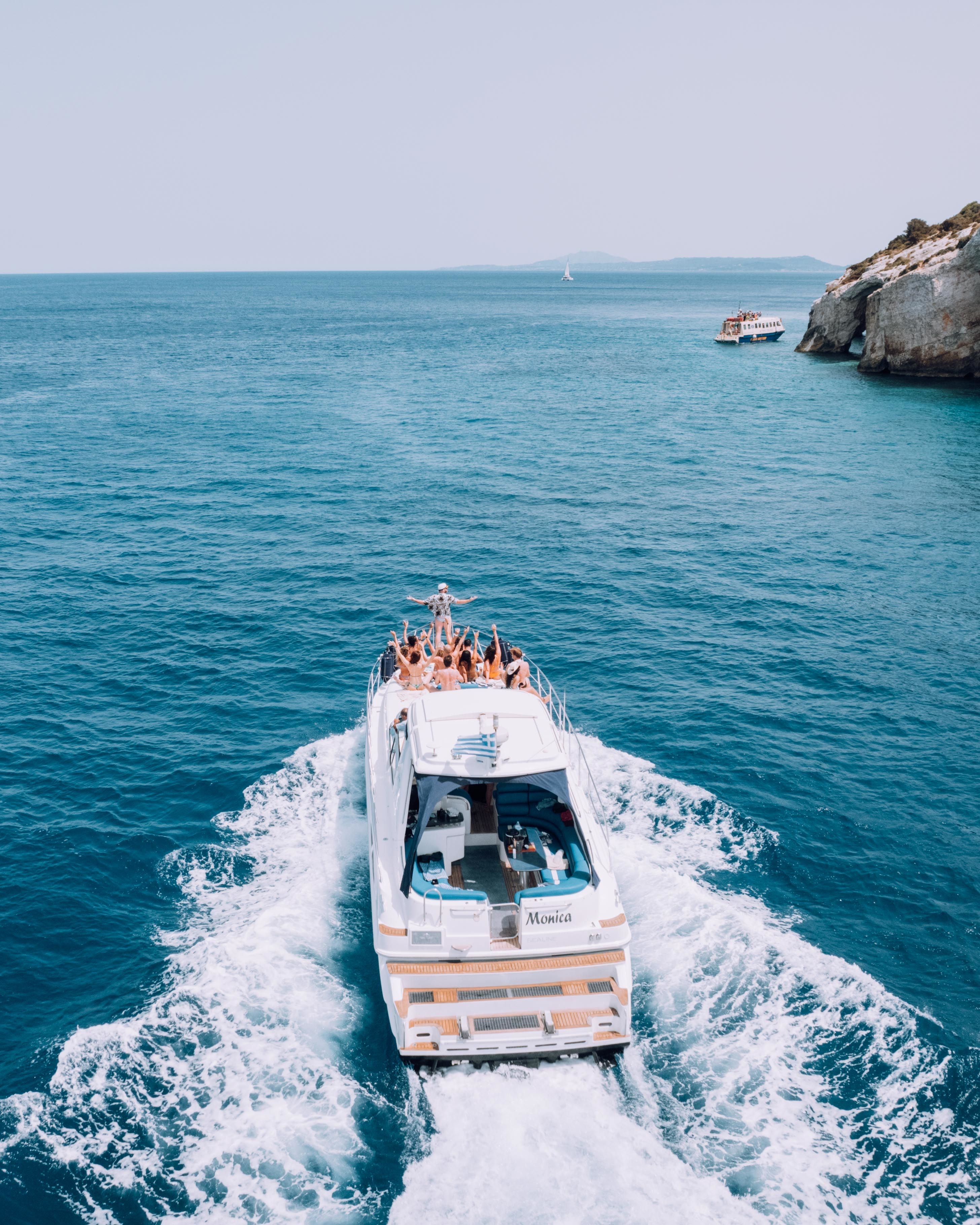 Sealine S48 | Monica