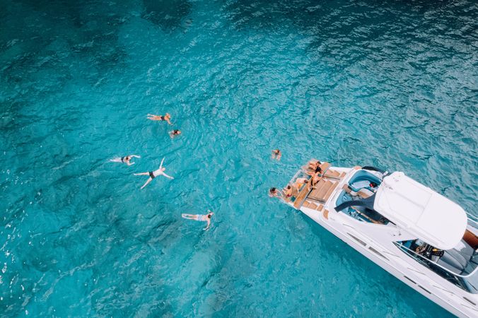 Sealine S48 | Monica