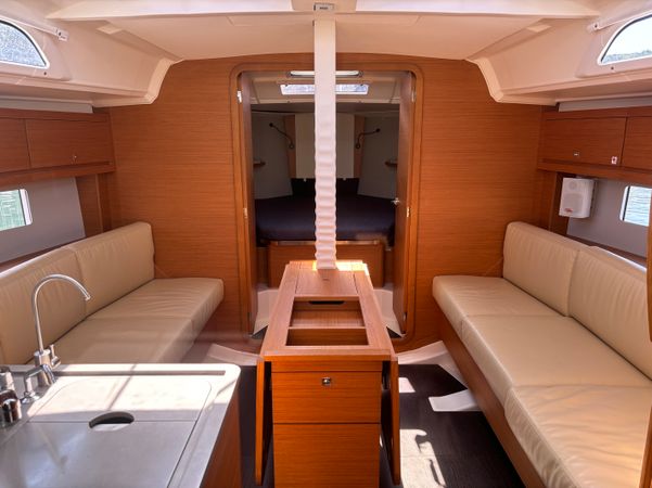 Dufour 37 | Polygala