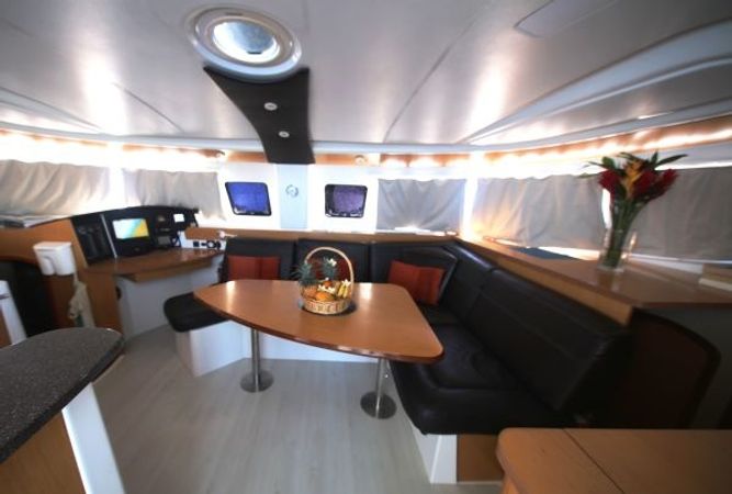 Fountaine Pajot Bahia 46 | Mahogany