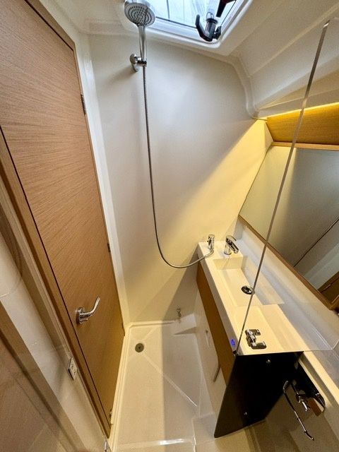 Jeanneau Sun Odyssey 410 | Lucia